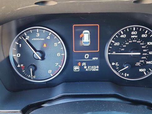 Used 2024 Subaru Outback Premium image 14