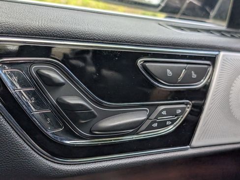 Used 2024 Lincoln Navigator Reserve AWD/4WD image 28