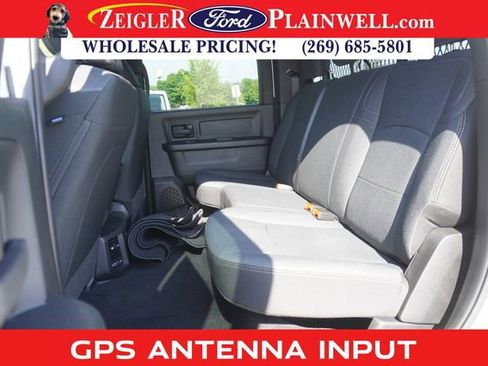 Used 2024 RAM 3500 Tradesman w/ Safety Group image 8