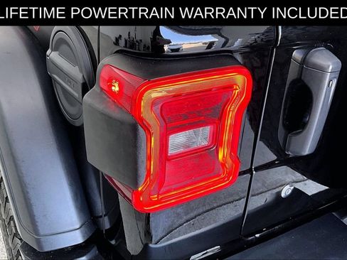 Used 2019 Jeep Wrangler Unlimited Rubicon AWD/4WD image 39