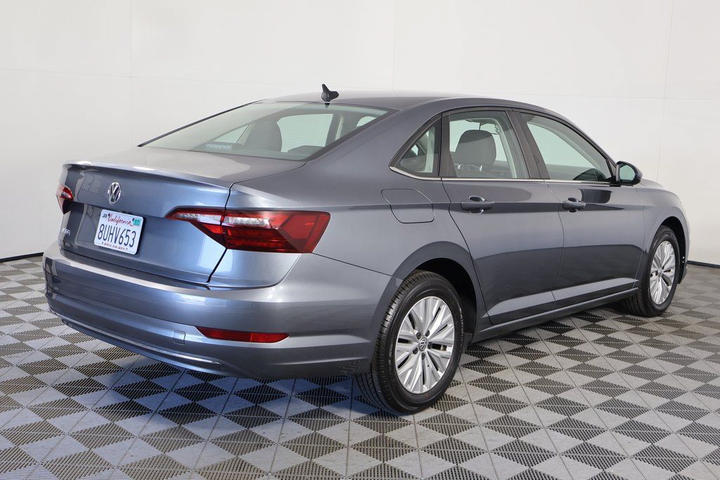 Used 2020 Volkswagen Jetta S FWD image 4