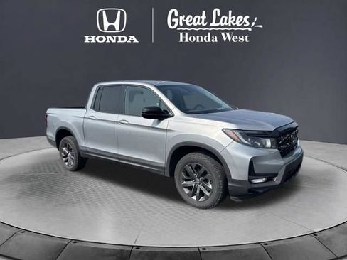 Certified 2024 Honda Ridgeline Sport image 3