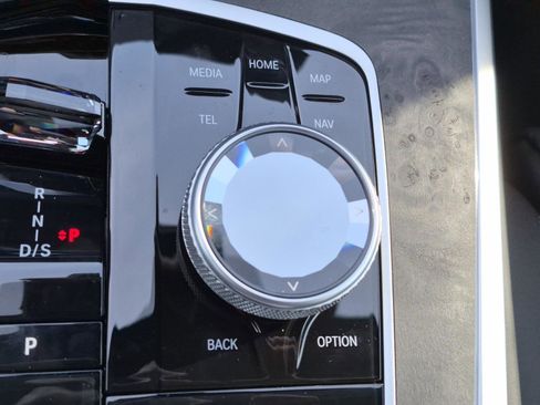 New 2026 BMW X7 xDrive40i w/ Executive Package image 24