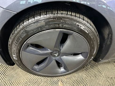 Used 2020 Tesla Model 3 Long Range image 10