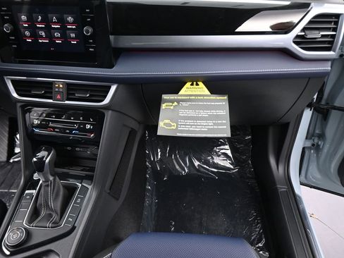 New 2026 Volkswagen Taos SEL image 42