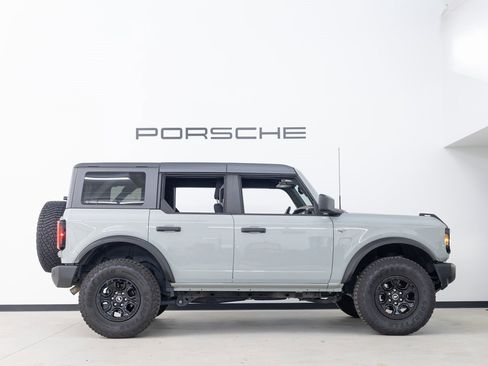 Used 2022 Ford Bronco Wildtrak image 7