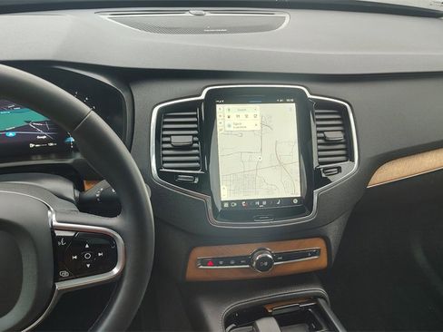 Certified 2023 Volvo XC90 B6 Plus w/ Protection Package Premier image 19