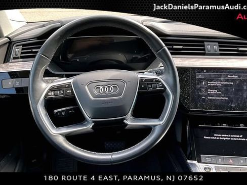 Used 2024 Audi Q8 e-tron Premium AWD/4WD image 5