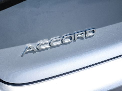 Used 2024 Honda Accord Sport image 9