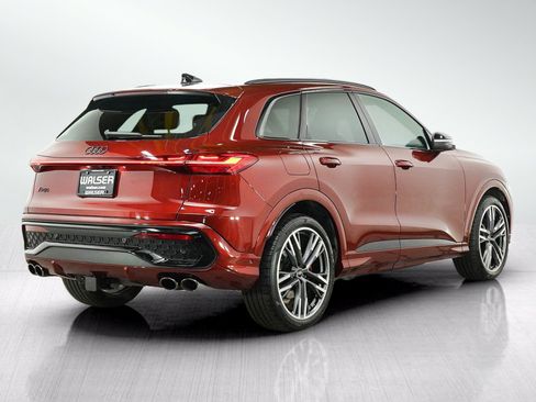 Used 2025 Audi SQ5 Prestige AWD/4WD image 5