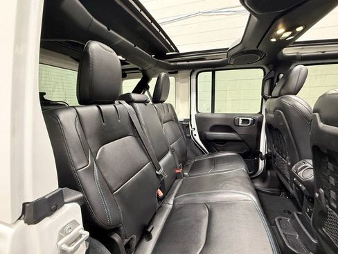 Used 2022 Jeep Wrangler Unlimited Rubicon 4xe w/ Steel Bumper Group image 40