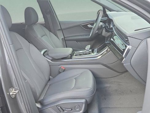 Used 2025 Audi Q7 3.0T Premium Plus w/ Premium Plus Package AWD/4WD image 16