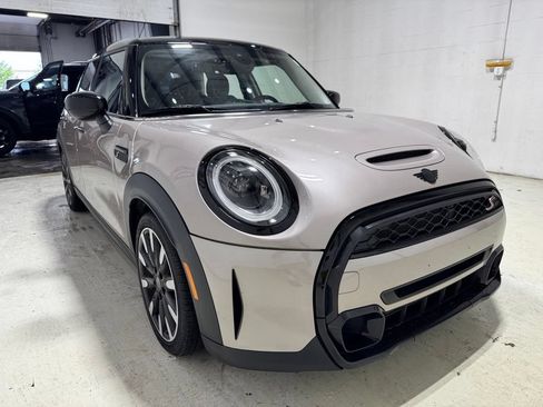Used 2024 MINI Cooper S FWD image 7