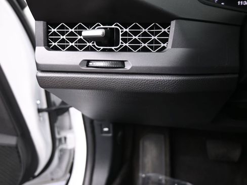 Used 2023 Honda Accord EX image 34