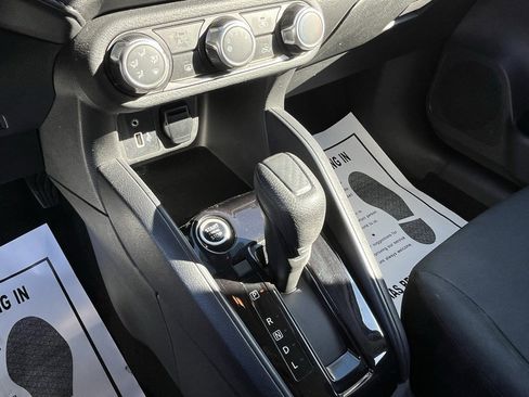 Used 2021 Nissan Versa S image 13