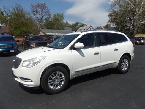 Used 2015 Buick Enclave Convenience FWD image 1