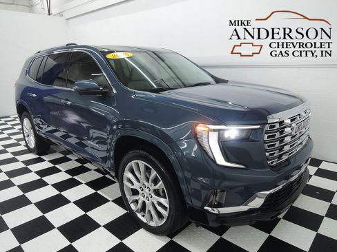 Used 2025 GMC Acadia Denali w/ Super Cruise Package FWD image 1
