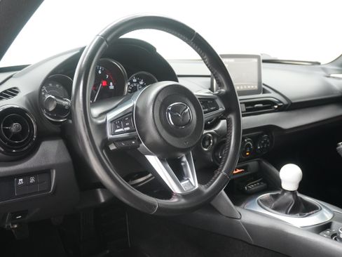 Used 2016 MAZDA MX-5 Miata Club w/ Brembo/BBS Package RWD image 13