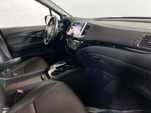 Used 2020 Honda Ridgeline Black Edition image 29