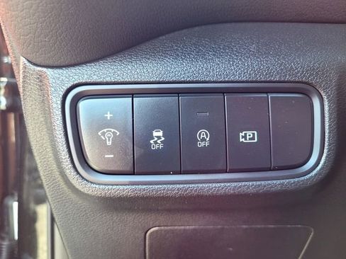Used 2025 Kia Soul GT-Line FWD image 16