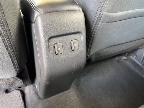 Used 2023 Nissan Kicks SV FWD image 24