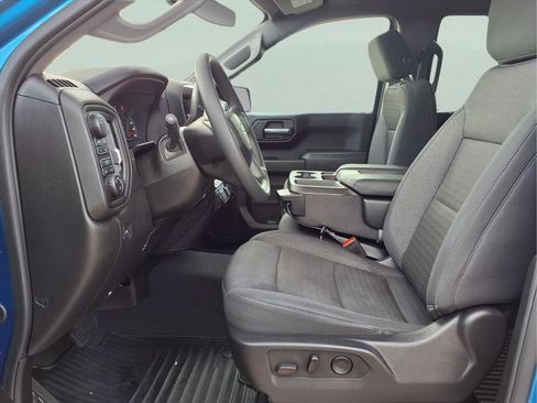 Used 2024 Chevrolet Silverado 1500 Custom image 11