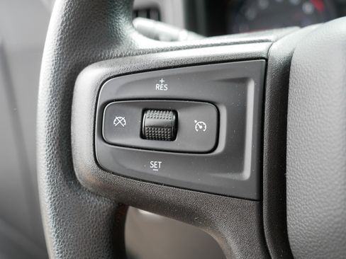 Used 2021 Chevrolet Silverado 1500 Custom Trail Boss AWD/4WD image 28