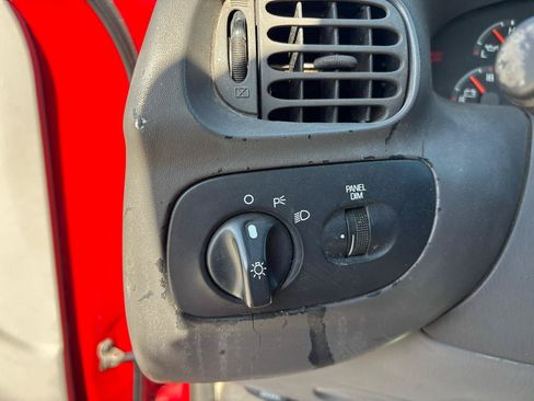 Used 1998 Ford F150 2WD Regular Cab image 14