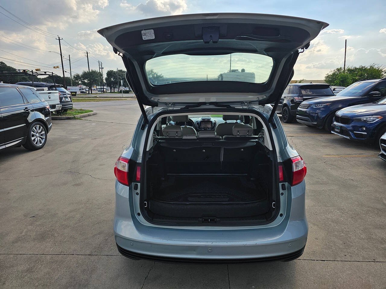 Used 2013 Ford C-MAX SEL FWD image 10