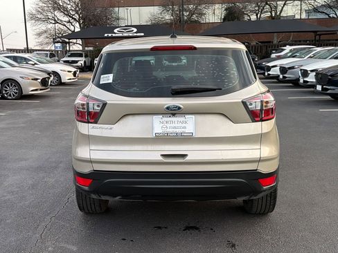Used 2017 Ford Escape S image 7