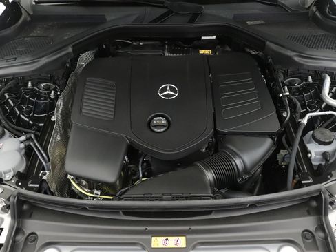 New 2026 Mercedes-Benz GLC 300 4MATIC image 10