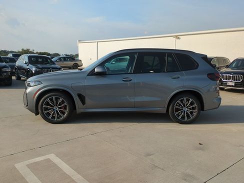 Used 2026 BMW X5 xDrive50e w/ M Sport Package AWD/4WD image 8