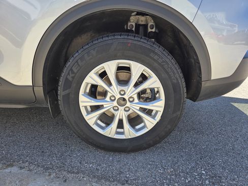 Certified 2024 Ford Escape Active AWD/4WD image 21