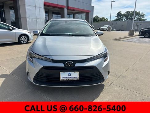 Used 2025 Toyota Corolla LE FWD image 3