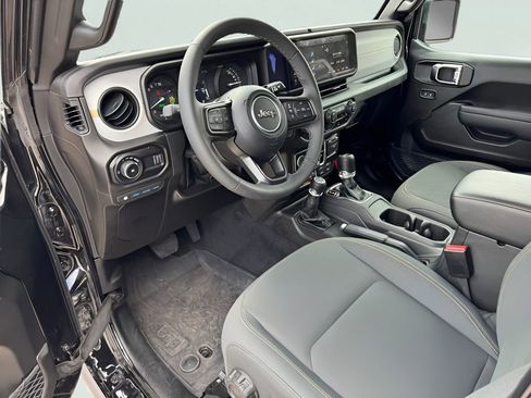 Used 2025 Jeep Wrangler Unlimited Sport S 4xe AWD/4WD image 10