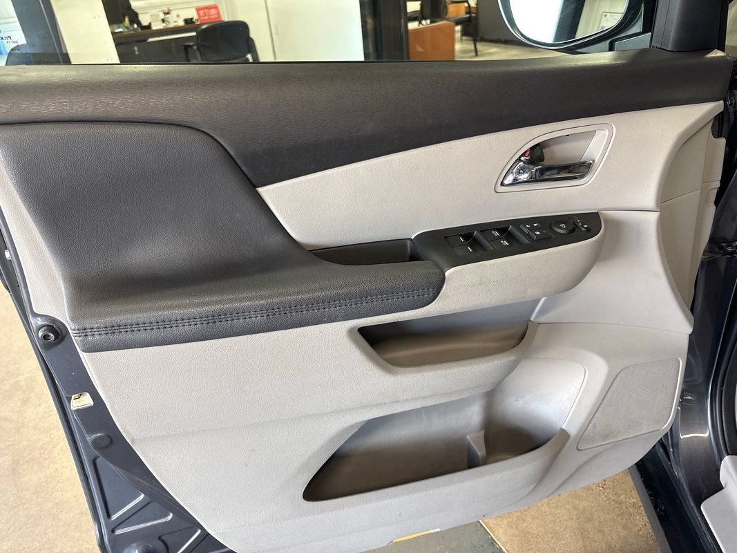 Used 2016 Honda Odyssey EX image 26
