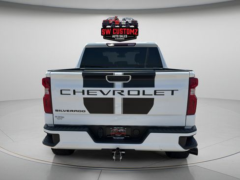 Used 2024 Chevrolet Silverado 1500 Custom w/ Rally Edition AWD/4WD image 6