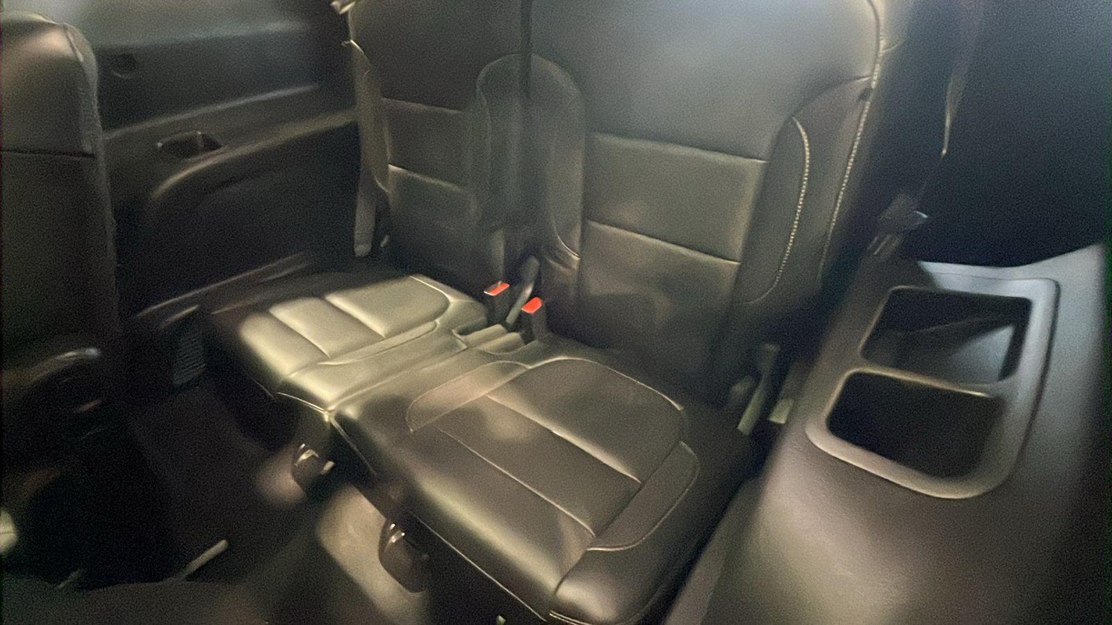 Used 2019 GMC Acadia SLT AWD/4WD image 17