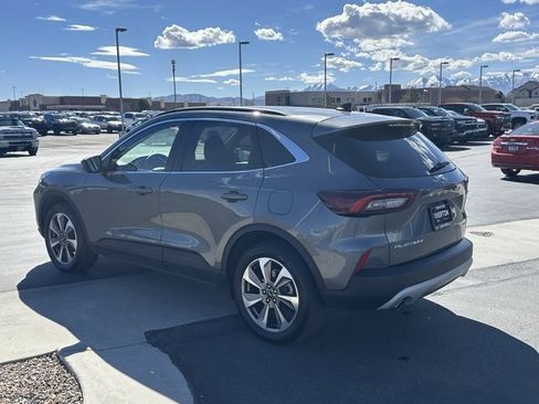 Used 2025 Ford Escape Platinum image 21