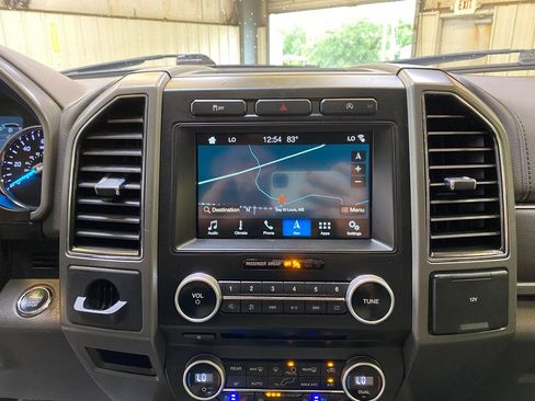 Used 2018 Ford Expedition Max XLT w/ Equipment Group 202A RWD image 44