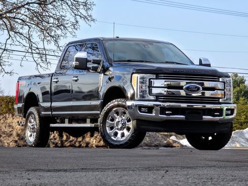 Used 2017 Ford F350 Lariat w/ Lariat Ultimate Package image 25