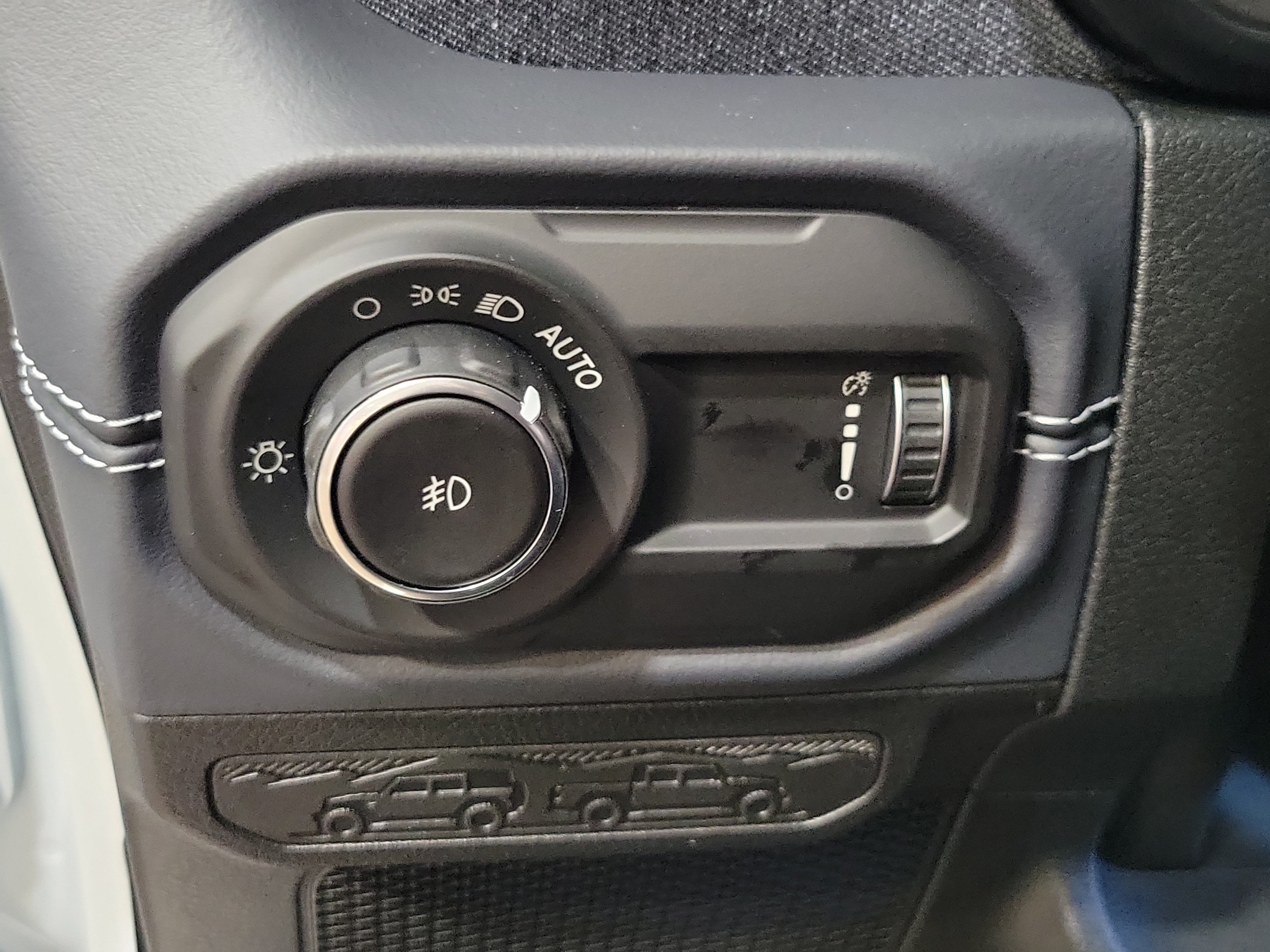 New 2026 Jeep Wrangler Unlimited Sahara AWD/4WD image 9