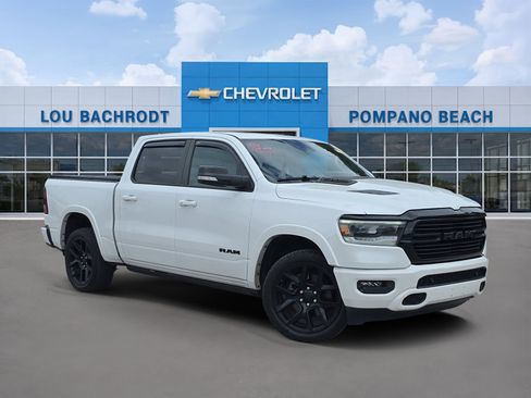 Used 2022 RAM 1500 Laramie AWD/4WD image 1