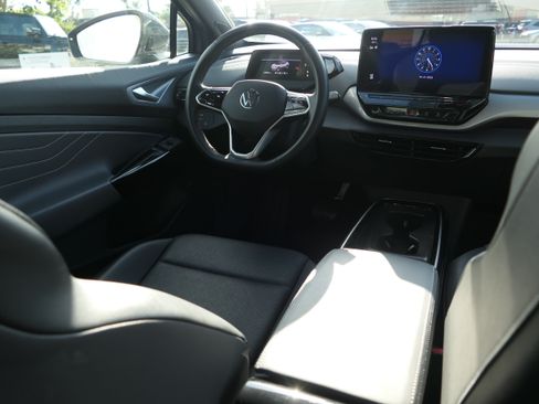 Used 2023 Volkswagen ID.4 Pro RWD image 25