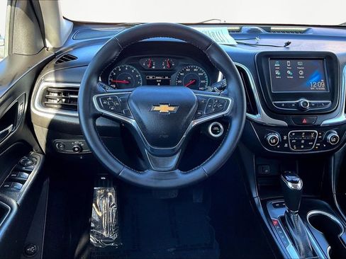 Used 2018 Chevrolet Equinox LT w/ LPO, Blackout Package image 5