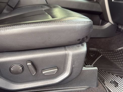 Certified 2021 Ford Expedition XLT RWD image 25