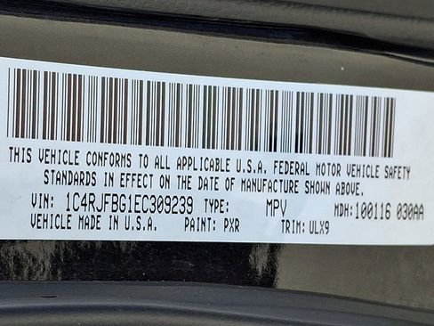 Used 2014 Jeep Grand Cherokee Limited image 18