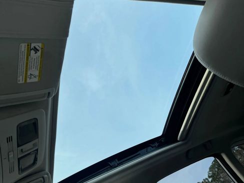 Used 2014 Subaru Forester 2.5i Touring w/ Popular Package #2 image 14