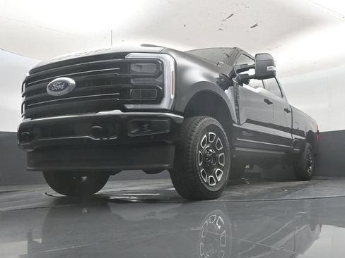 Used 2026 Ford F250 Platinum AWD/4WD image 51