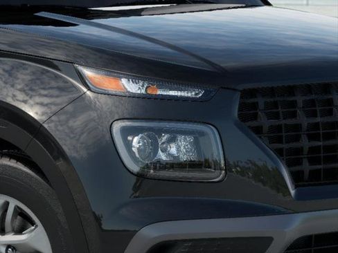 New 2026 Hyundai Venue SE image 9